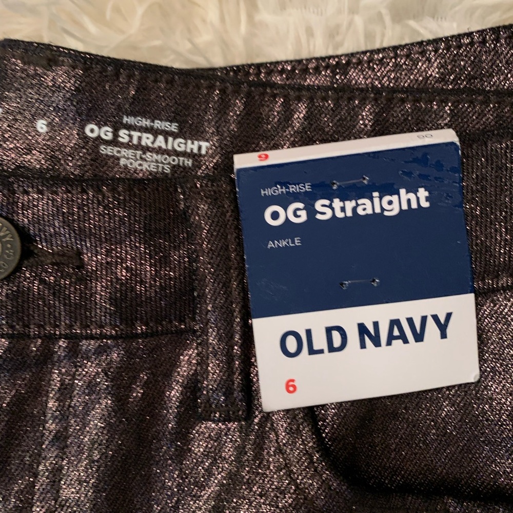 NWT Old Navy Metallic Brown 5 pocket OG straight Jeans.